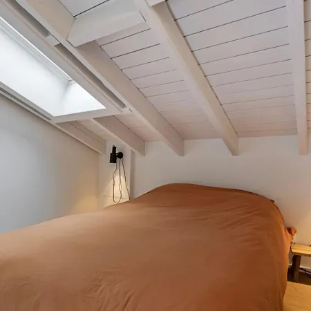 Apartment 3 Bedrooms With Private Parking In Historical Area
