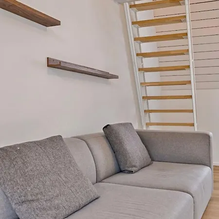 3 Bedrooms With Private Parking In Historical Area
